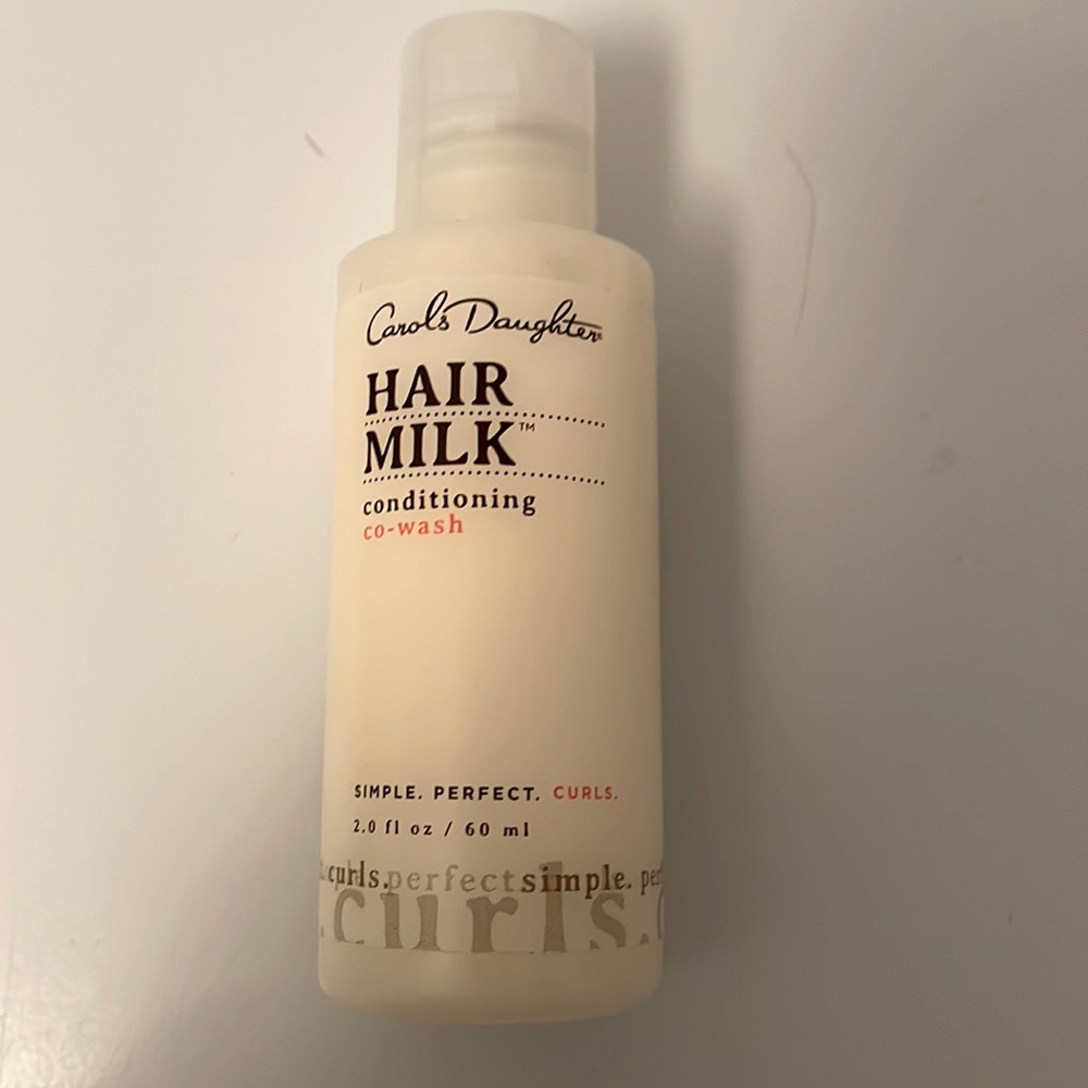 Carols daughter hair milk conditioning cowash. Travel size 60 ml/2oz.